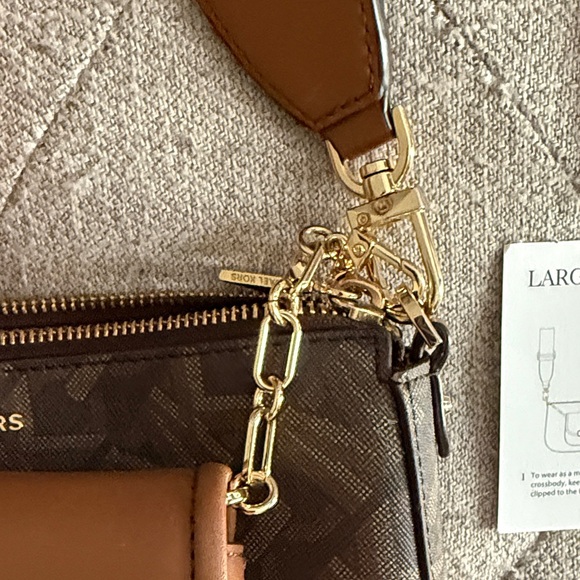 EUC Michael Kors Tan and Brown Crossbody Bag 2 in 1 bag. Parker Large Empire - Picture 6 of 11